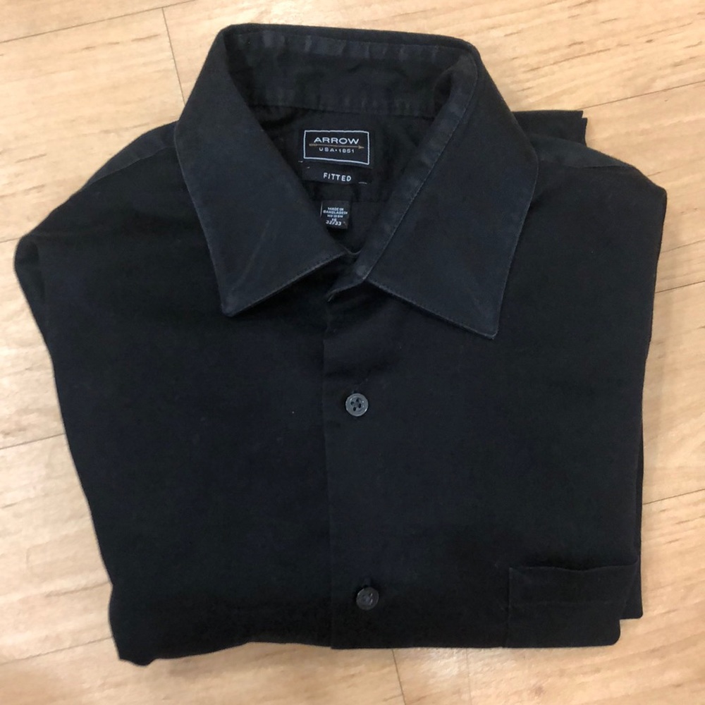 Men’s Fitted Dress Shirt
